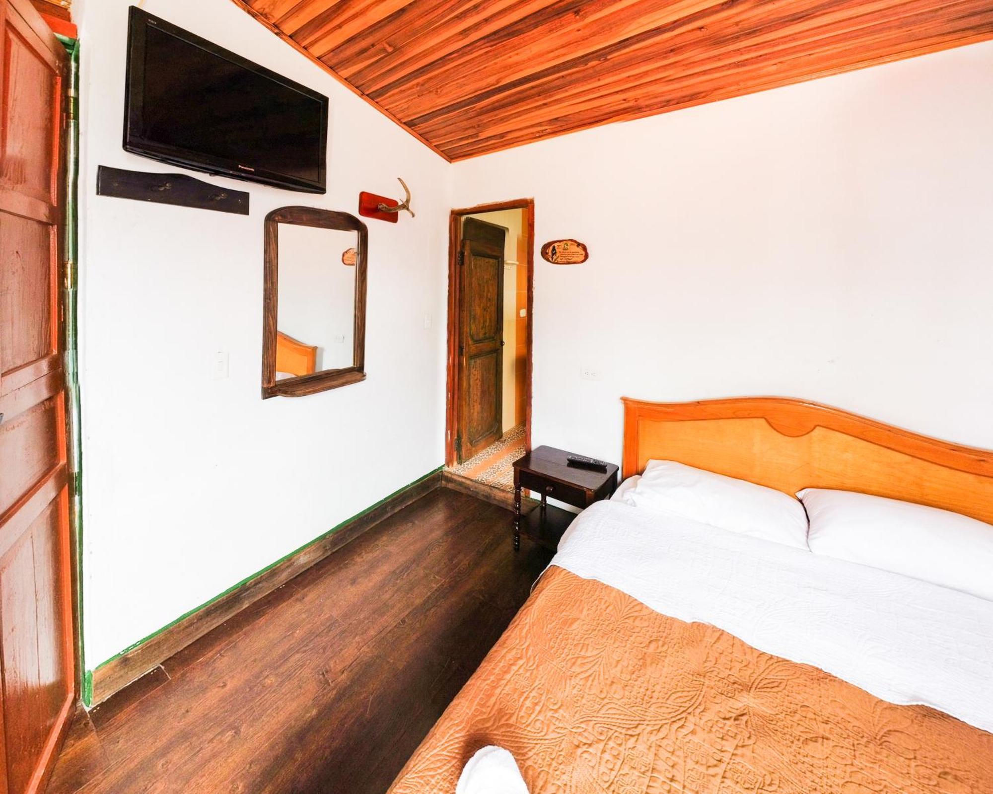 Hostal El Caminante El Cocuy Bagian luar foto